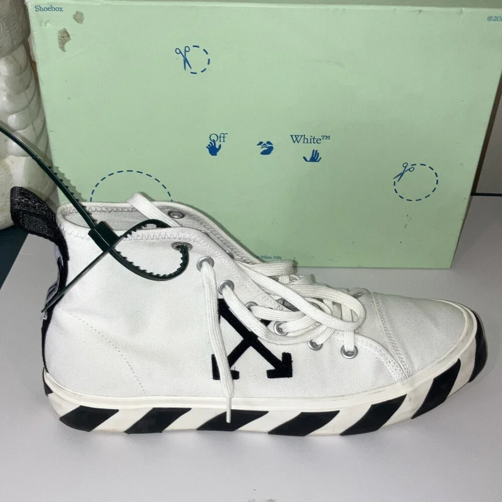 Off-White Vulcanized Men’s High Top Canvas Lace-Up Sneakers White/Black